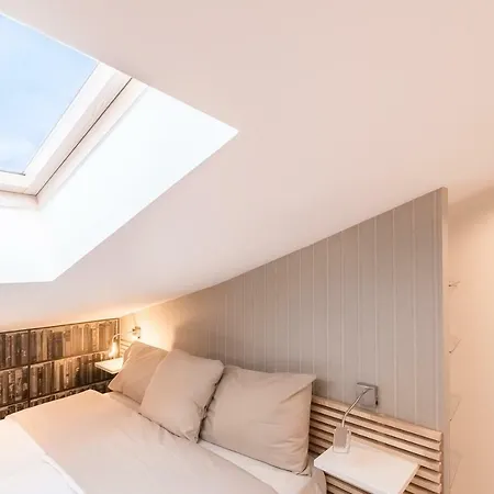 Cozyduplex Chiado Appartamento Lisbona